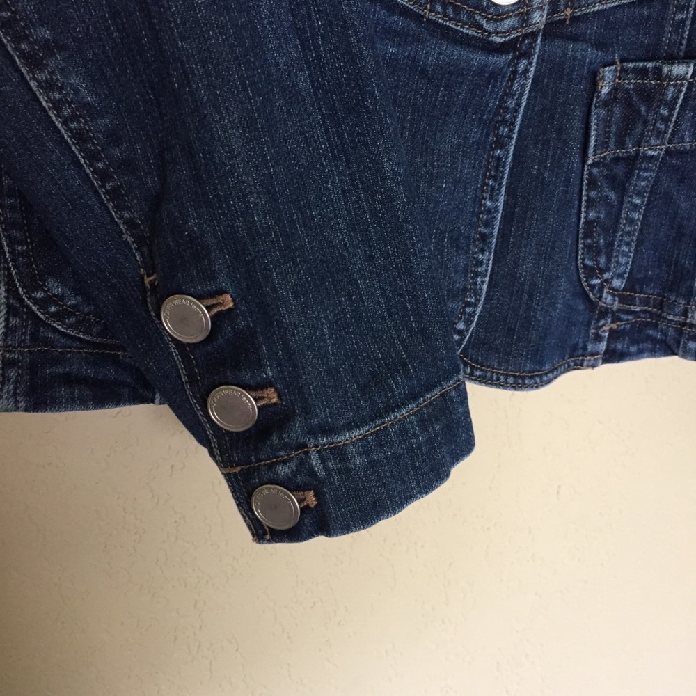 Jones Wear Jeans Denim Jacket Embroidery Size 6 - Picture 4 of 6